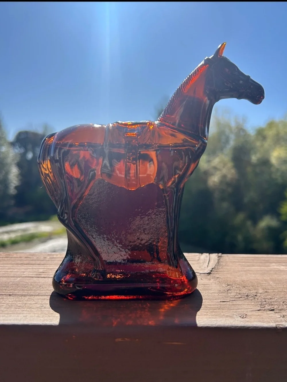 Vintage Avon Amber Horse Wild Berry Aftershave Glass Bottle Cologne